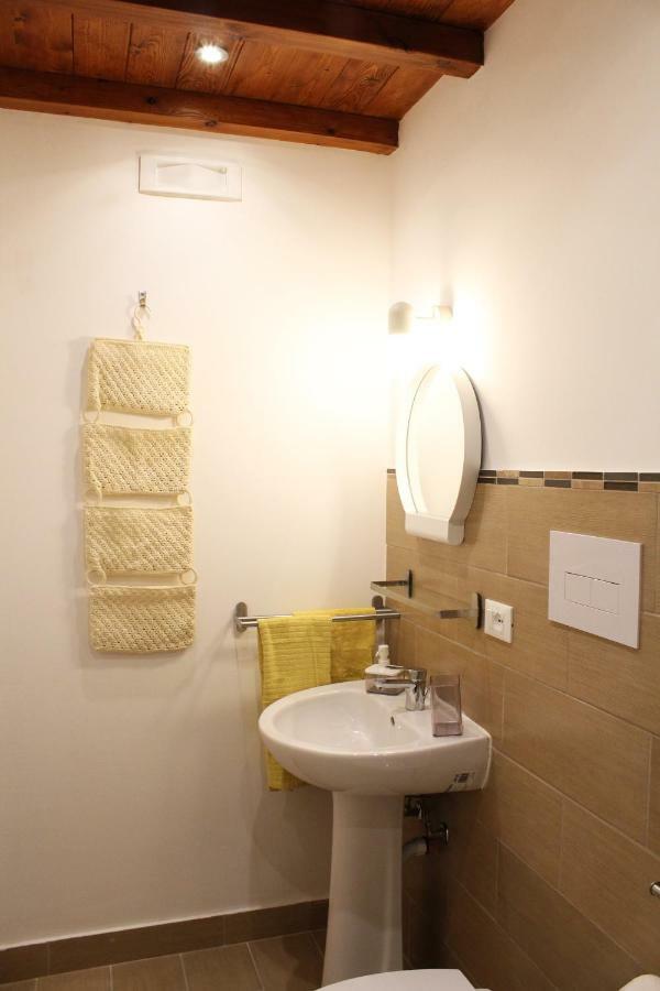 Il Giardino Di Laura Private Rooms מונדלו מראה חיצוני תמונה